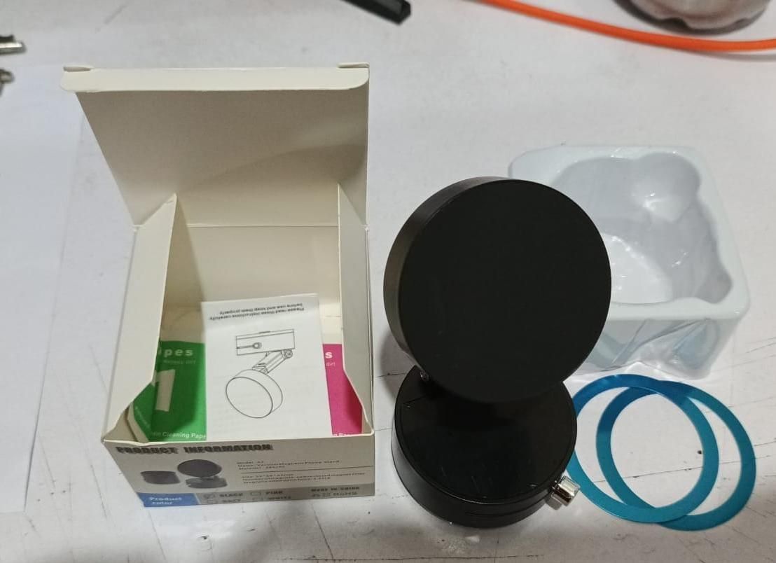 📱 Use It in Car, Desk or Kitchen — This Magnetic Phone Holder Stays Firm Anywhere!